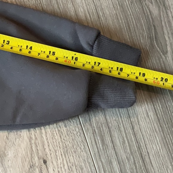 Black and gray hoodie/cardigan with pockets - Picture 8 of 9